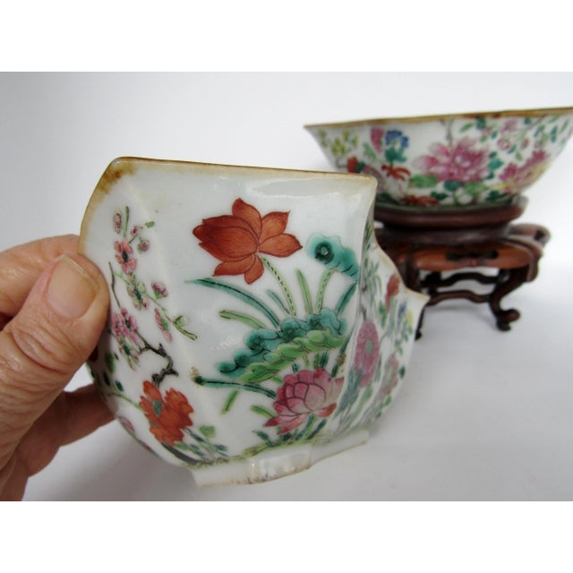 Antique Chinese Famille Rose Medallion Porcelain Bowls With Stands - a Pair For Sale - Image 10 of 13
