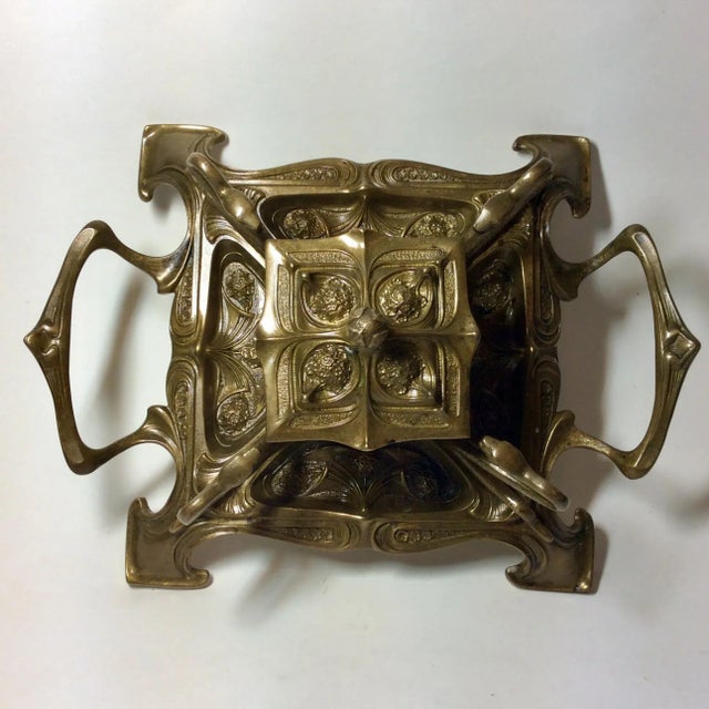 Art Nouveau 1900s Art Nouveau Sculptural Bronze Inkwell For Sale - Image 3 of 13