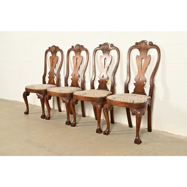Queen Anne Kittinger Georgian Carved Mahogany Dining Chairs, Set of Four For Sale - Image 3 of 15