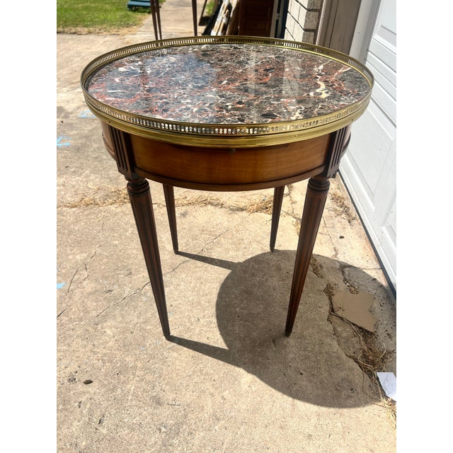 French 19th Century Louis XVI Mahogany Oval Bouillotte Marble Top Side Table For Sale - Image 9 of 10