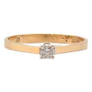 Diamond Ring in Gold For Sale