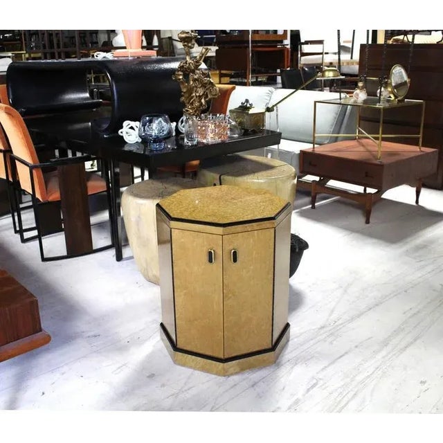 Mid-Century Modern Vintage Mid Century Birds Eye Maple Side Table Pedestal For Sale - Image 3 of 10