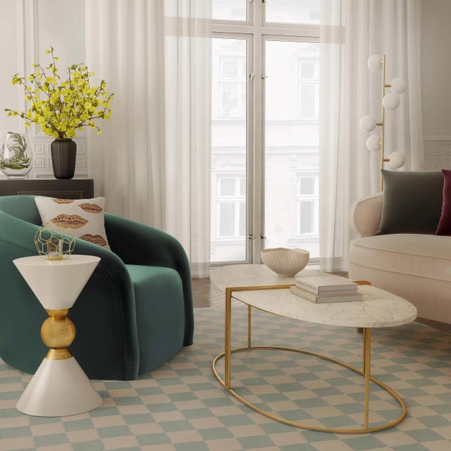 Balhi White Side Table For Sale In Los Angeles - Image 6 of 7