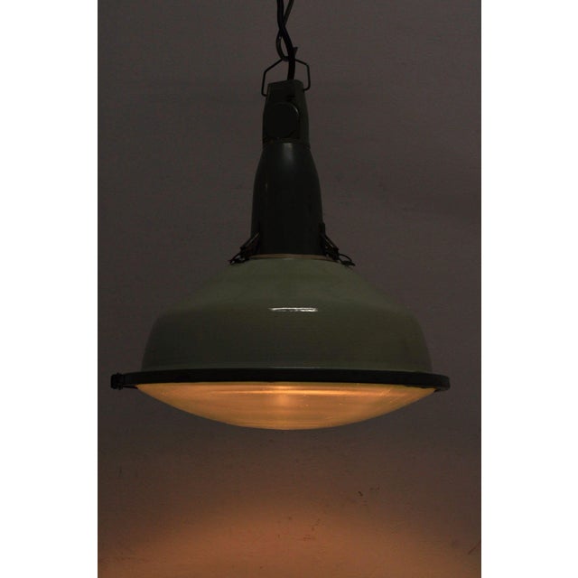 Industrial Vintage Enamel Pendant Lamp, 1950s For Sale - Image 3 of 7