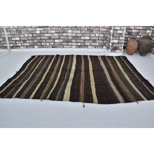 Turkish Oushak Anatolian Handwoven Vintage Kilim For Sale - Image 3 of 10