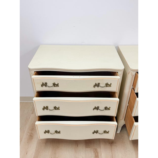 Vintage Pair of Chests French Provincial White 3 Drawer Cabriole Leg Nightstands For Sale - Image 14 of 18