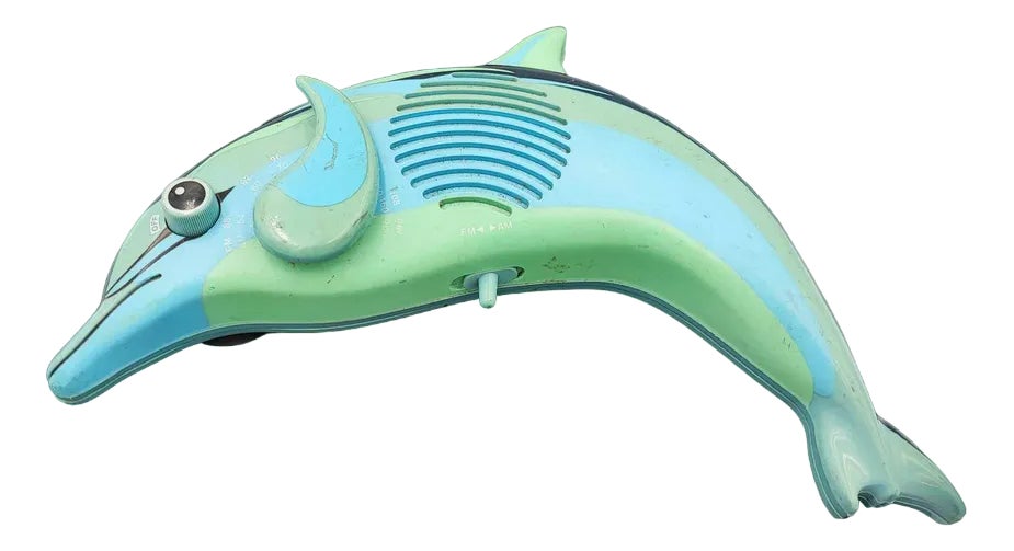 vintage-dolphin-radio-1970s-7321