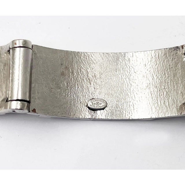 Chanel Chanel Silver CC Letter Cuff Link Bracelet For Sale - Image 4 of 5