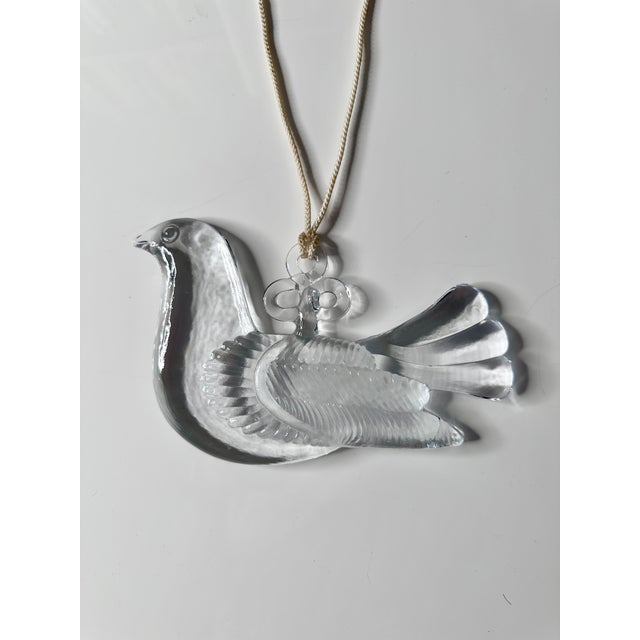 Glass Art Suncatcher in the shape of a Dove by Bertil Vallien for Boda, Sweden, 1970s For Sale - Image 12 of 12