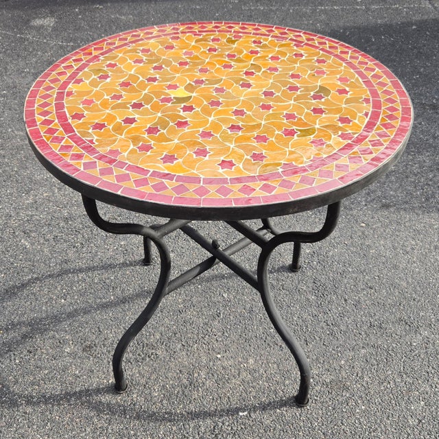 Moroccan 32" Handcrafted Honey and Burgundy Rafraf Moroccan Mosaic Table For Sale - Image 3 of 6