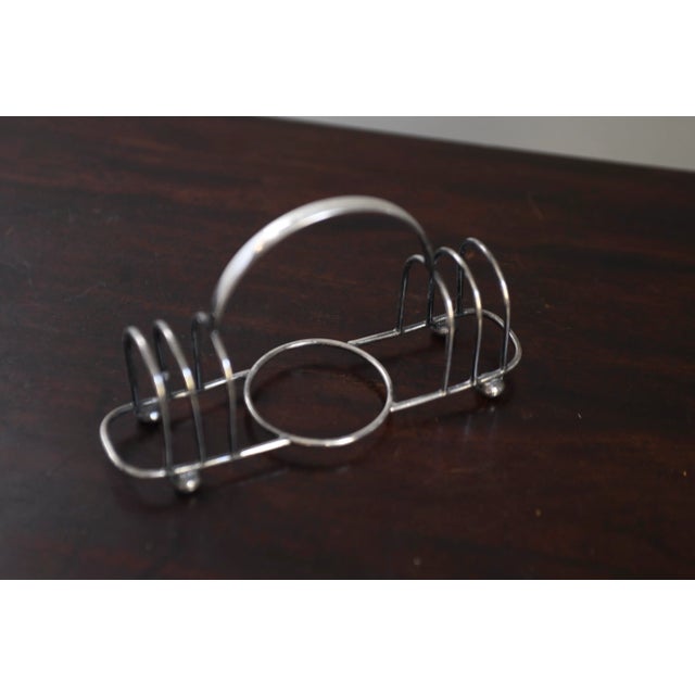 Early 20th Century Early 20th Century Edwardian English Silverplate 6-Toast Bun Footed Toast Server For Sale - Image 5 of 7