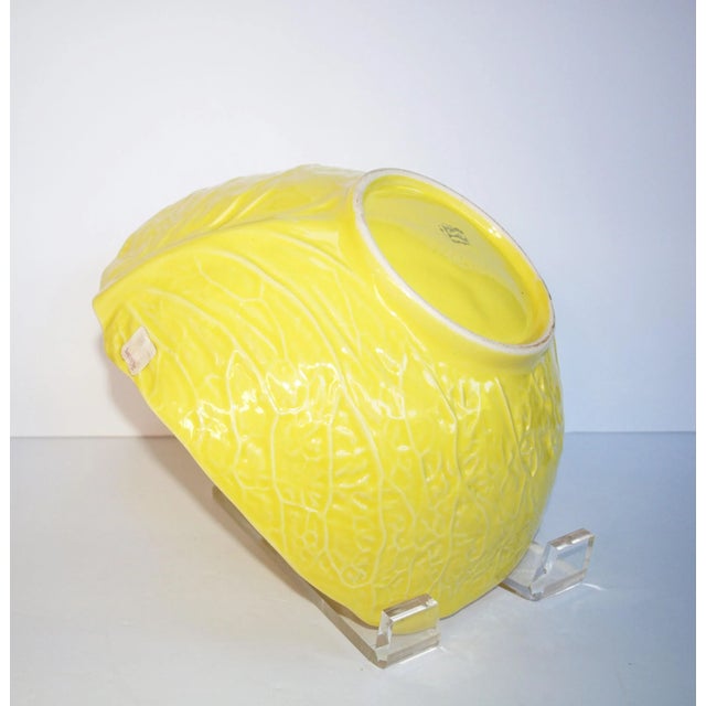 Vintage Yellow Cabbage Secla Taste Setter Sigma Serving Bowl, Portugal For Sale - Image 4 of 4