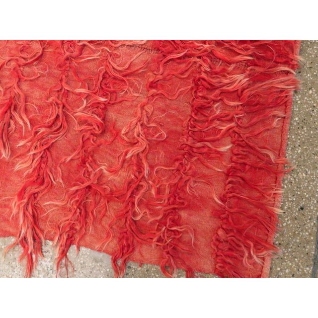Galerie Shabab Collection Mid-20th Century Shaggy Turkish Rug With a Red Tribal Design For Sale - Image 9 of 10