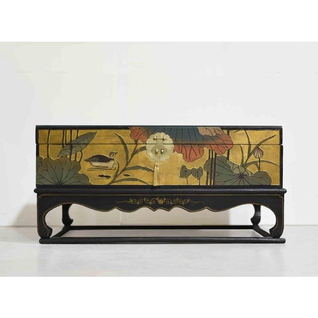 Chinoiserie Mid Century Chinoiserie Gold Lotus & Birdlife Motif Coffee Table For Sale - Image 3 of 15