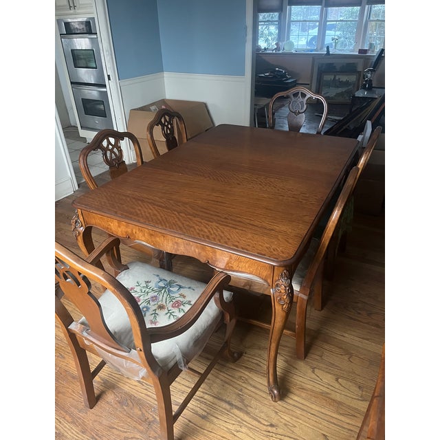 French Provincial Mid 20th Century Beautiful French Provincial Dining Room Table With 6 Needlepoint Covered Chairs For Sale - Image 3 of 9