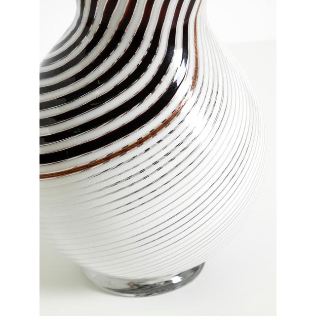 Mid-Century Italian Murano Glass Vase by Dino Martens for Aureliano Toso, 1950s For Sale - Image 15 of 18