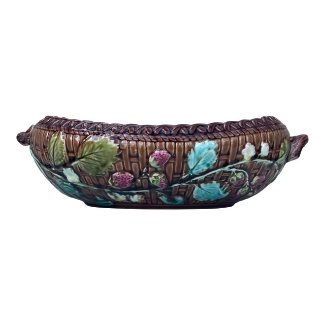 French Majolica Strawberries Jardiniere Luneville, Circa 1880 For Sale