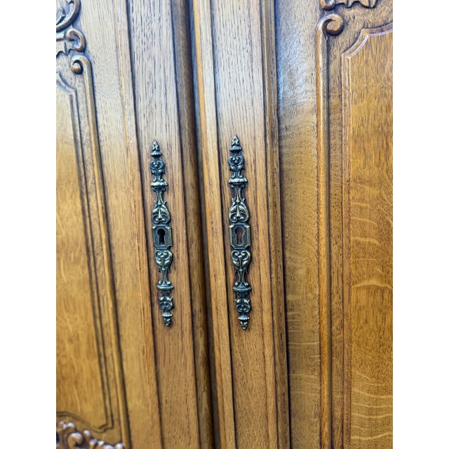 Vintage French Louis XV Tiger Oak Carved Sideboard For Sale - Image 12 of 12