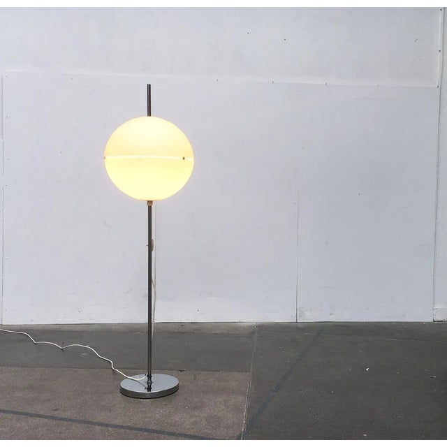 Mid-Century Space Age Globe Floor Lamp For Sale - Image 3 of 18