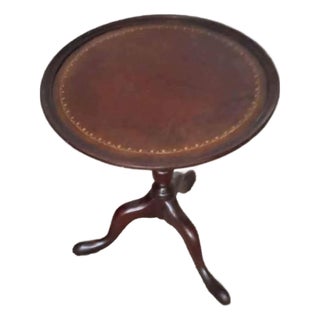 Vintage 1940s Georgian Embossed Leather Top Table For Sale