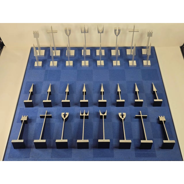 Mid-Century Modern 1962 Alcoa Extruded Aluminum Chess Set, Set of 34 For Sale - Image 3 of 10