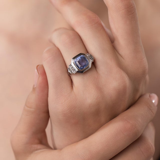 1920s 1920s French Art Deco Gia 4.50 Carat Ceylon No Heat Sapphire Diamond Platinum Ring, Size 6.25 For Sale - Image 5 of 6