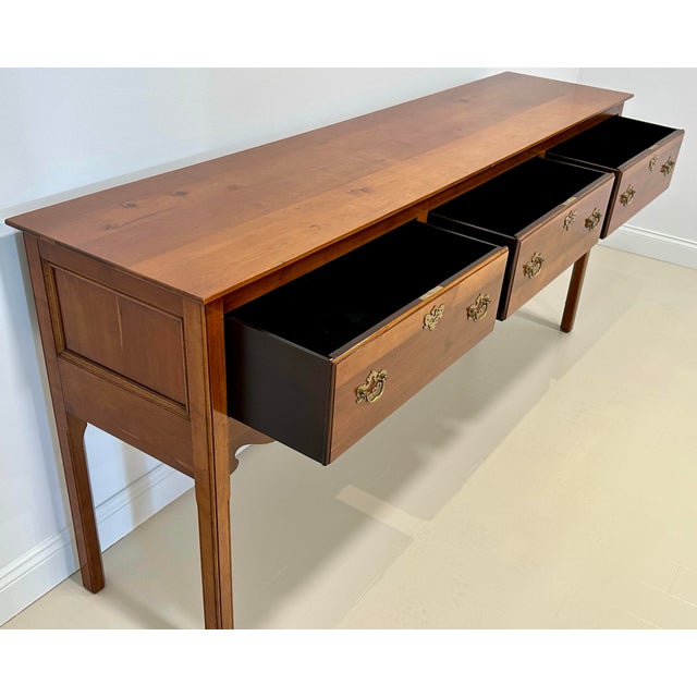 Wood Early American Style Cherry Huntboard by Wright Table Company For Sale - Image 7 of 11