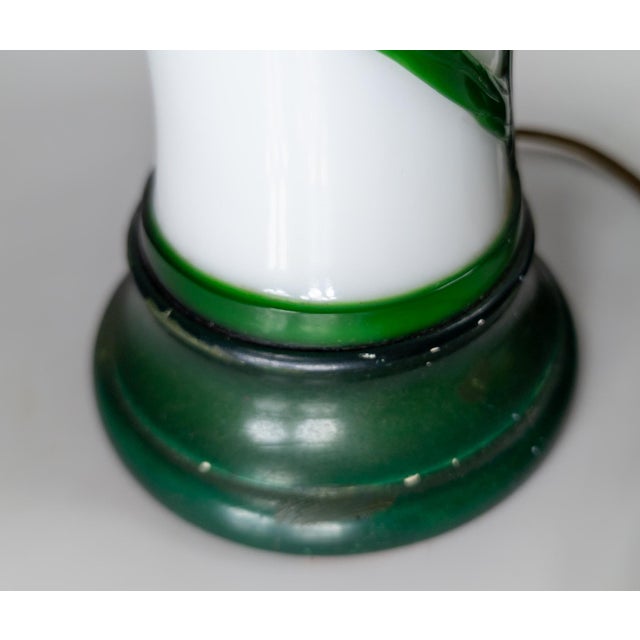 20th Century Pair of Chinese Chinoiserie Peking Glass Table Lamps For Sale - Image 10 of 18