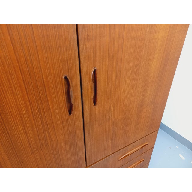 1960s Vintage Scandinavian Teak Wardrobe, 1960s For Sale - Image 5 of 18