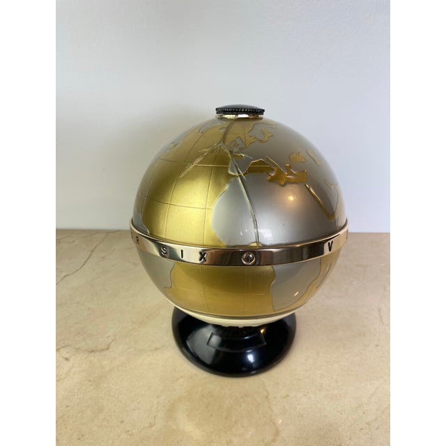 Vintage Vista NTR-6g Globe Transistor Six Radio, Japan, Mid-Century For Sale In Seattle - Image 6 of 12