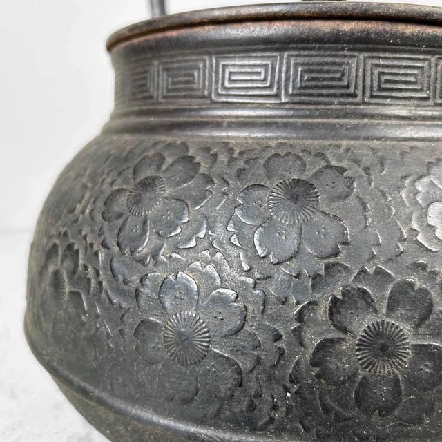 Late Meiji Teapot, Japan., 1890s For Sale - Image 6 of 11