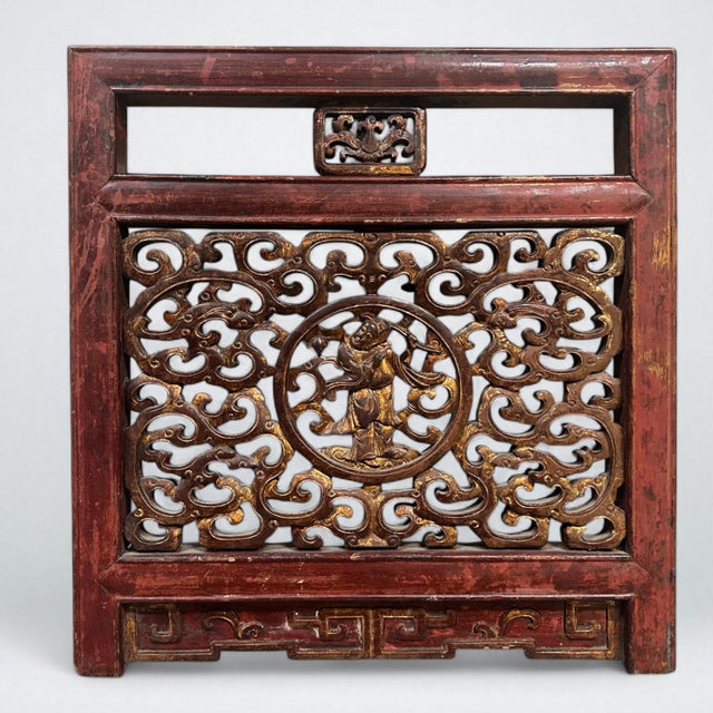 Pair of Gilded Chinese Carved Window Panels / Table Screens, 19th Century For Sale In San Diego - Image 6 of 11