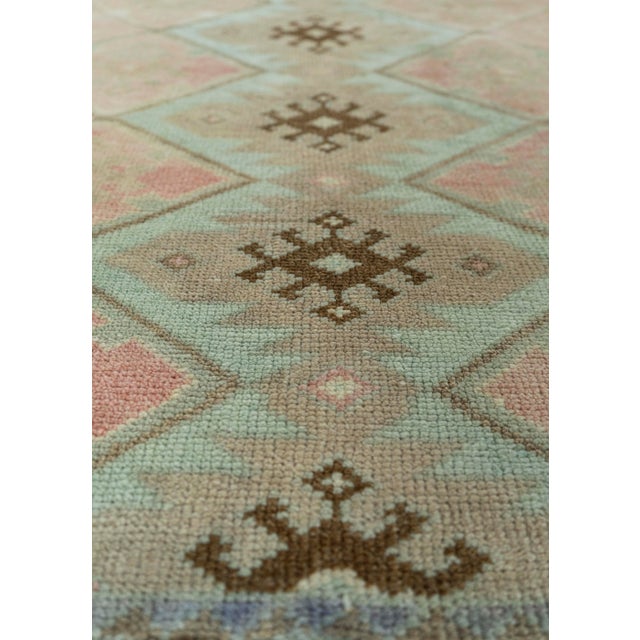 Turkish Turkish Vintage Rug 2'9" x 5'5" #19830 For Sale - Image 3 of 8