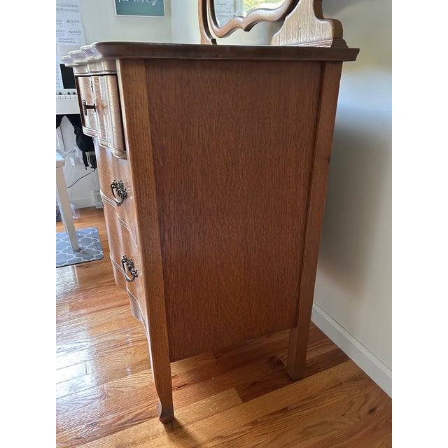 Wood Antique 1900’s Atlas Furniture Co. Tiger Oak Serpentine Dresser With Tilting Beveled Mirror and Bail Pull Handles For Sale - Image 7 of 17