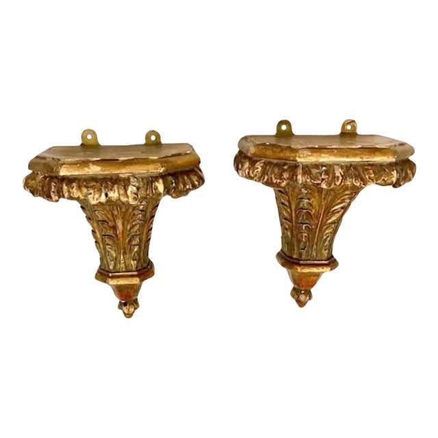 Pair of 19th Century Italian Gilt Wall Brackets For Sale