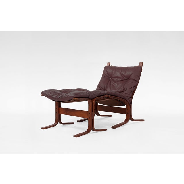 1960s Set of Vintage Cognac Leather Siesta Chair & Ottoman by Ingmar Relling for Westnofa, 1960s For Sale - Image 5 of 5