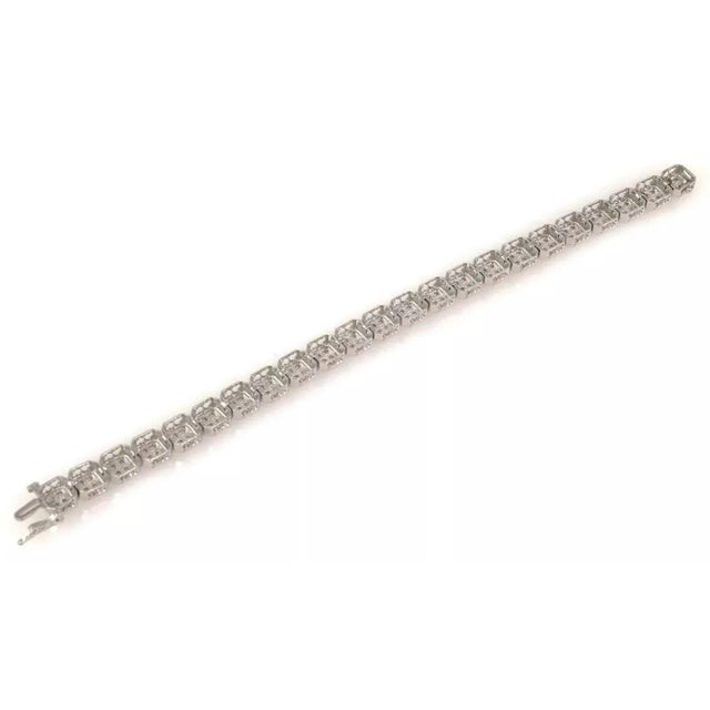 Late 20th Century Diamond 14k White Gold Milgrain Cushion Link Bracelet For Sale - Image 5 of 7