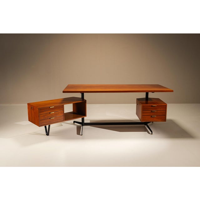 Few designers shaped the identity of post-war italian furniture as profoundly as osvaldo borsani. Through tecno, the...