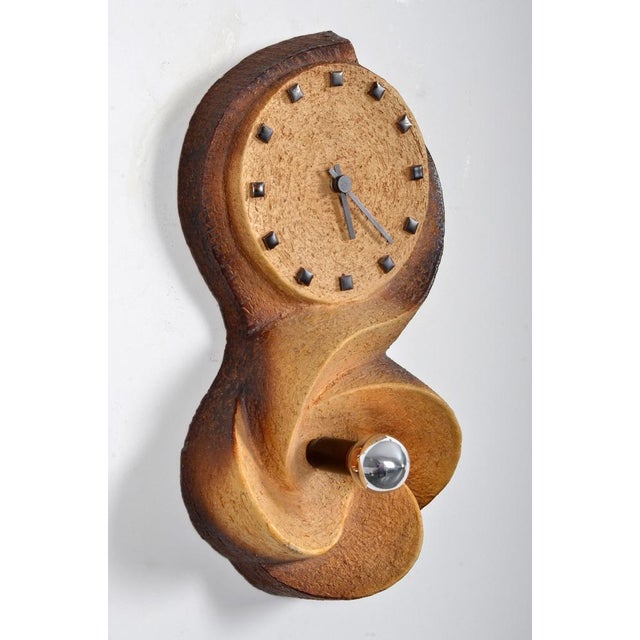 with on/off cord, can be disabled for direct connection to power. Up to 250V (Europe/UK Standard).The wiring of this item...