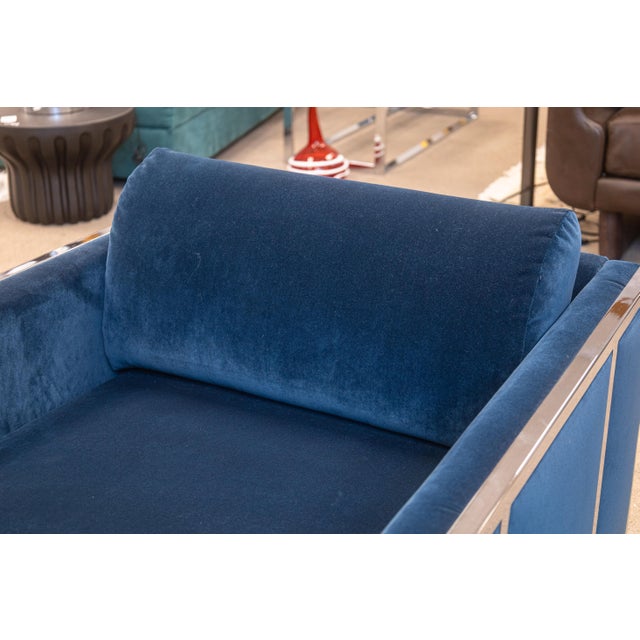 Pair of Milo Baughman Blue Velvet and Flat Bar Chrome Cube Club Chairs For Sale In Detroit - Image 6 of 10