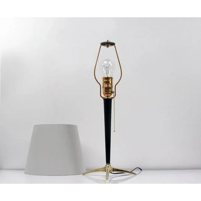 Metal Mid-Century Brass and Metal Table Lamp in the Style of J.T. Kalmar For Sale - Image 7 of 10