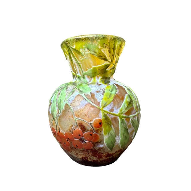 Glass Art Nouveau Glass Cameo Vase with Birds Decor from Daum Nancy, France, 1910s For Sale - Image 7 of 10