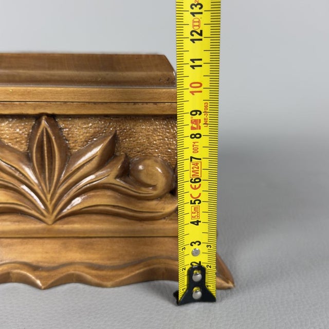 Vintage Hand-Carved Wooden Jewelry Box by Ignoto, 1960s For Sale - Image 15 of 16