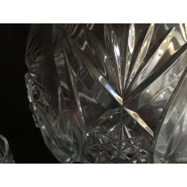 Hand-Cut Crystal Vase Set with Lid and 5 Cups, 1970s, Set of 8 For Sale - Image 10 of 12