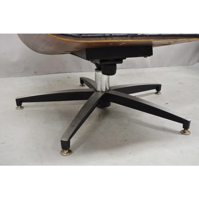Black Vintage Selig Plycaft Black Leather Eames Style Walnut Swivel Tilt Lounge Chair For Sale - Image 8 of 13
