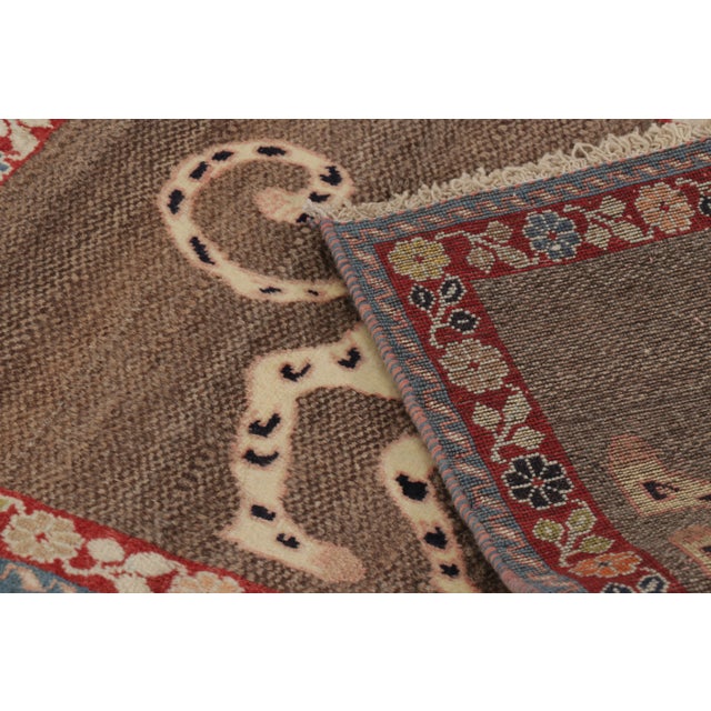 Textile Vintage Gabbeh Pictorial Wool Runner With Tiger Pictorial by Rug & Kilim, 1950-1959 For Sale - Image 7 of 9