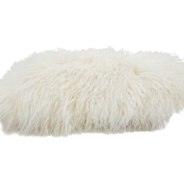 Modern Mongolian Lamb Fur Single Side Pillow in White For Sale In New York - Image 6 of 6