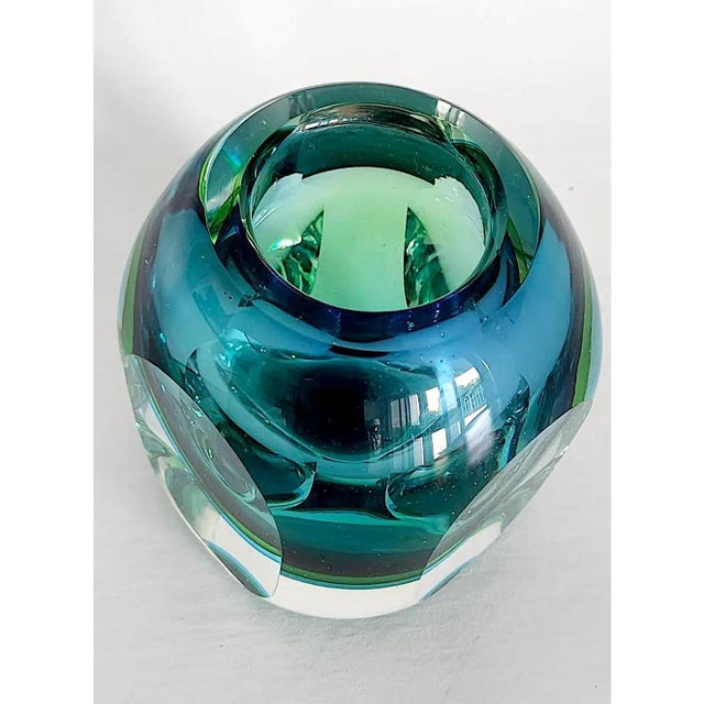 Glass 1970s Faceted Sommerso Glass Bud Vase For Sale - Image 7 of 11