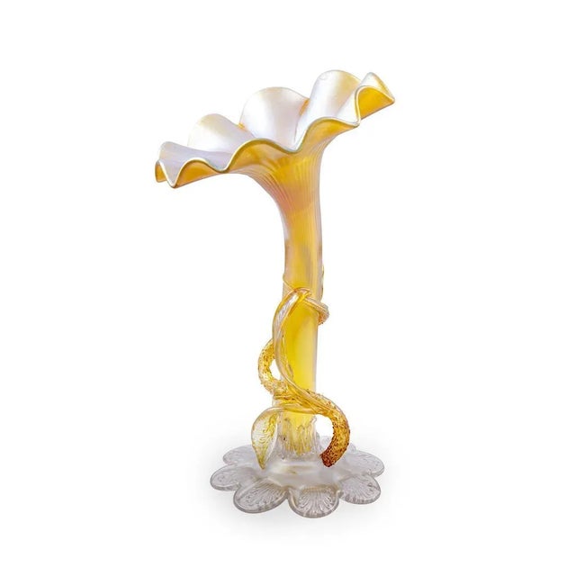Flower-Shaped Vase from Loetz, 1910s For Sale - Image 6 of 6