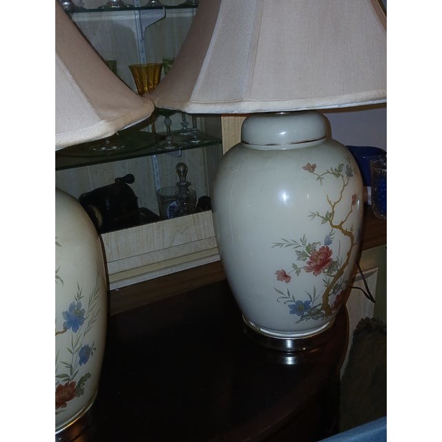 Ceramic Mid 20th Century Chinoiserie Ceramic Floral Ginger Jar Table Lamps - a Pair For Sale - Image 7 of 7